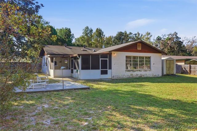 1551 NW 21st Street, Crystal River, FL 34428