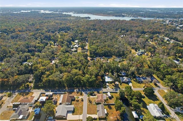 1551 NW 21st Street, Crystal River, FL 34428