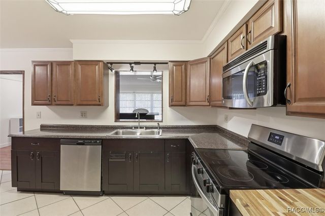 1551 NW 21st Street, Crystal River, FL 34428