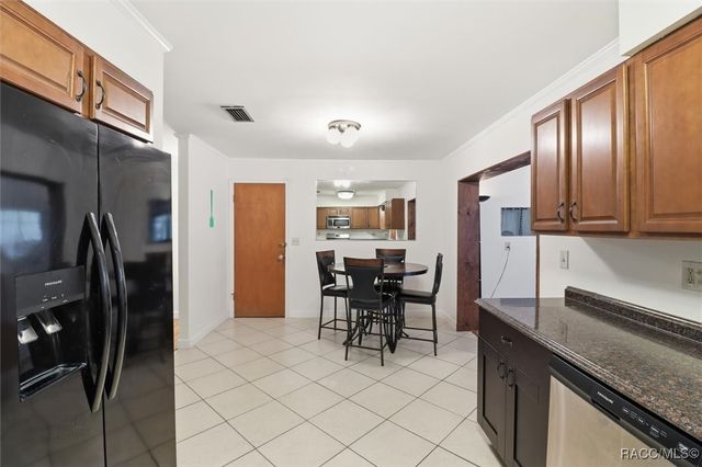 1551 NW 21st Street, Crystal River, FL 34428