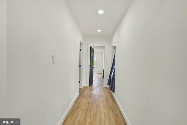 2205 CLAYTON AVE, Harrisburg, PA 17109