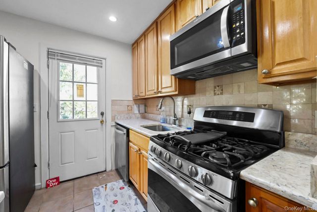 177 Long Beach Road, Hempstead, NY 11550
