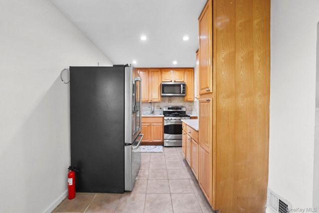 177 Long Beach Road, Hempstead, NY 11550