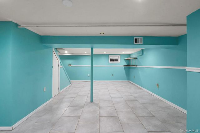 177 Long Beach Road, Hempstead, NY 11550