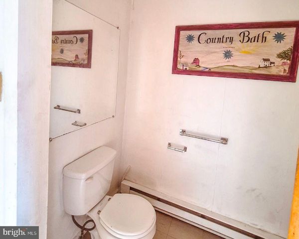 1262 BUTTONWOOD ST, Reading, PA 19604