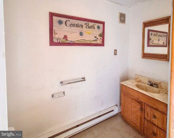 1262 BUTTONWOOD ST, Reading, PA 19604