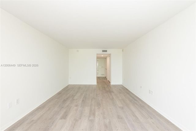 600 Grapetree Dr 8FS, Key Biscayne, FL 33149