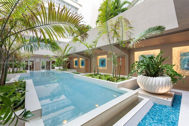 600 Grapetree Dr 8FS, Key Biscayne, FL 33149