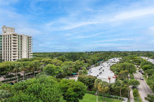 600 Grapetree Dr 8FS, Key Biscayne, FL 33149