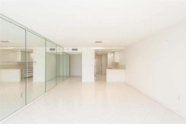 600 Grapetree Dr 8FS, Key Biscayne, FL 33149