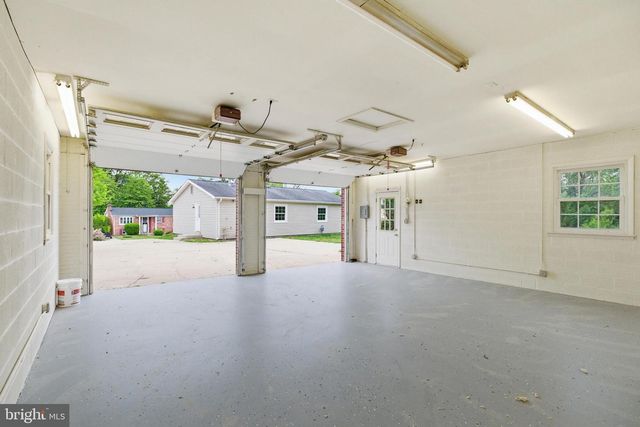 14033 GRAYSON RD, Woodbridge, VA 22191