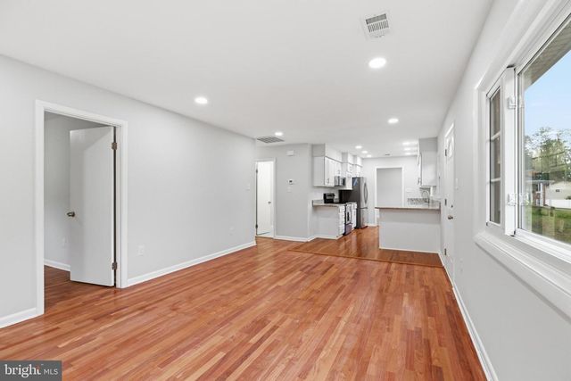 14033 GRAYSON RD, Woodbridge, VA 22191