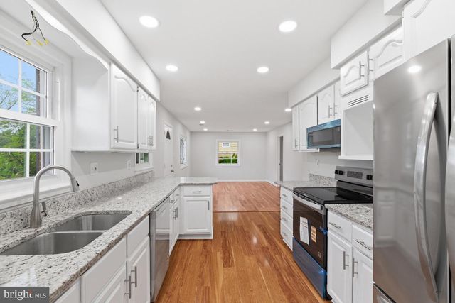 14033 GRAYSON RD, Woodbridge, VA 22191