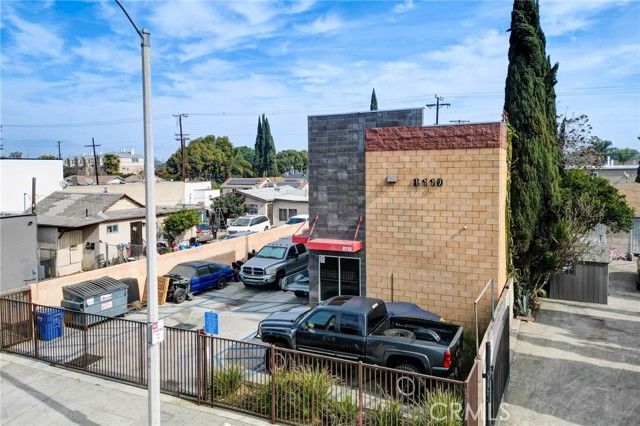 8110 Eastern Avenue, Bell Gardens, CA 90201