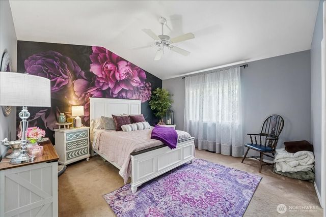 7259 NW Columbine Place, Seabeck, WA 98380