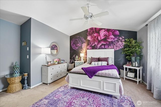 7259 NW Columbine Place, Seabeck, WA 98380