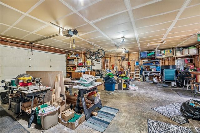 7259 NW Columbine Place, Seabeck, WA 98380