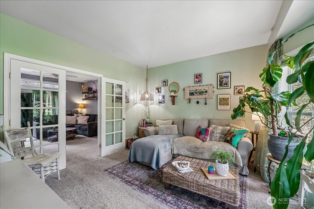 7259 NW Columbine Place, Seabeck, WA 98380