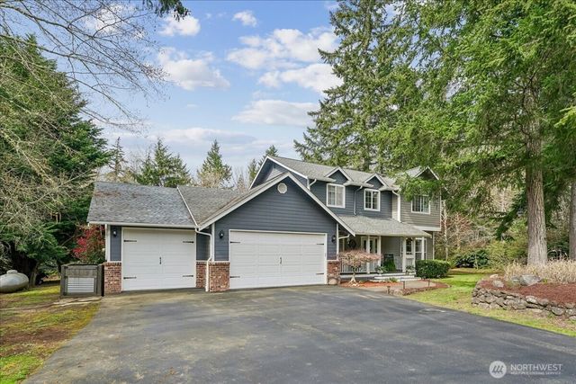 7259 NW Columbine Place, Seabeck, WA 98380