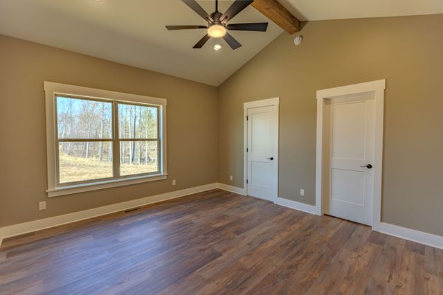 739 Long Mountain Rd, Mcminnville, TN 37110