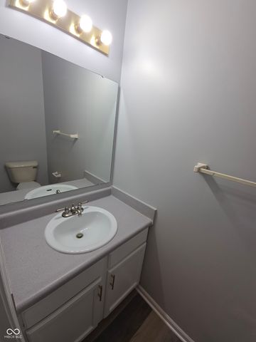 5438 Nighthawk Drive, Indianapolis, IN 46254