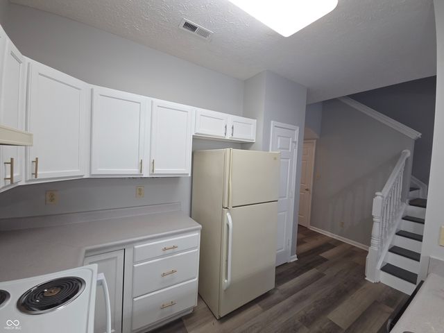 5438 Nighthawk Drive, Indianapolis, IN 46254