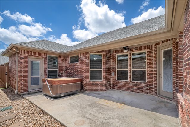 768 Apeldoorn Lane, Keller, TX 76248