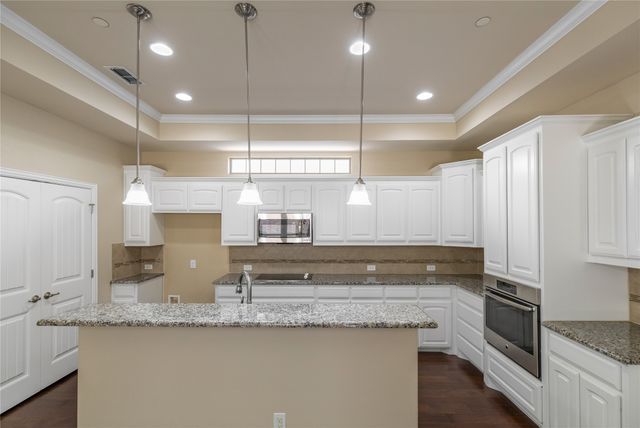 768 Apeldoorn Lane, Keller, TX 76248