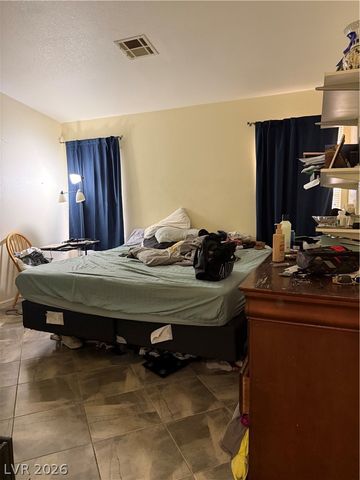 5324 Jungle Orchard Street, North Las Vegas, NV 89031