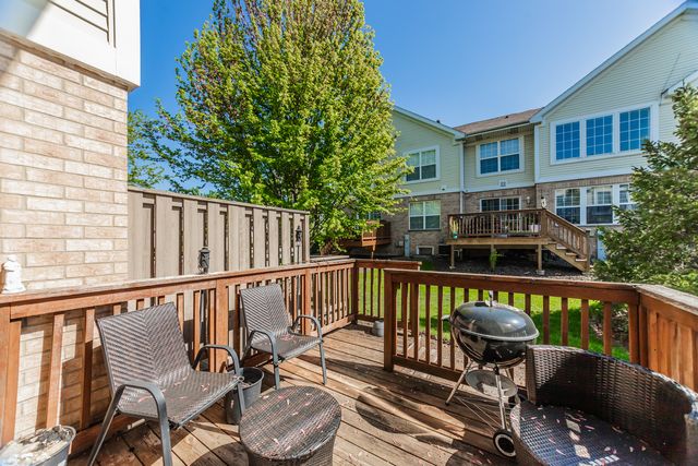 16146 Hillcrest Circle, Orland Park, IL 60467