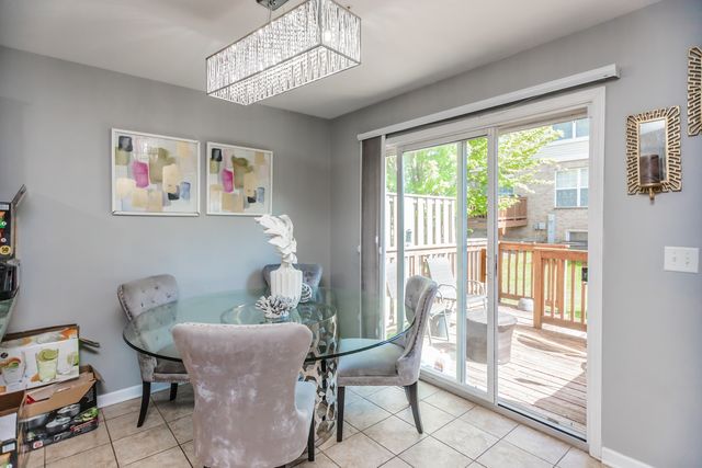 16146 Hillcrest Circle, Orland Park, IL 60467