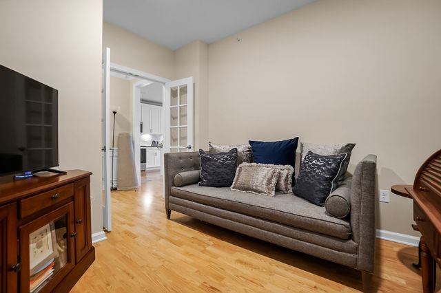 401 Emery 406, Sudbury, MA 01776