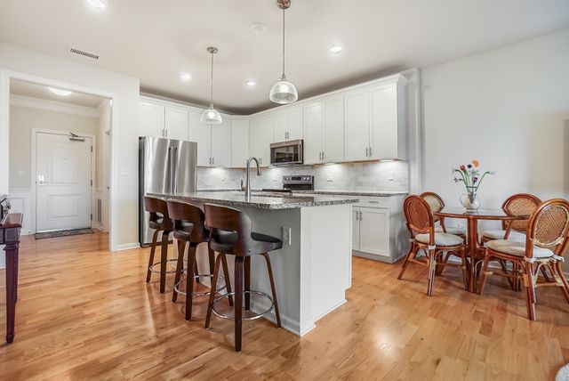 401 Emery 406, Sudbury, MA 01776