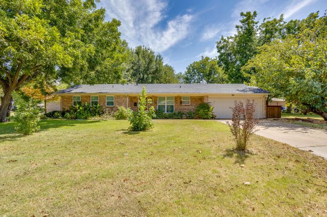 314 Bernice Court, Burleson, TX 76028
