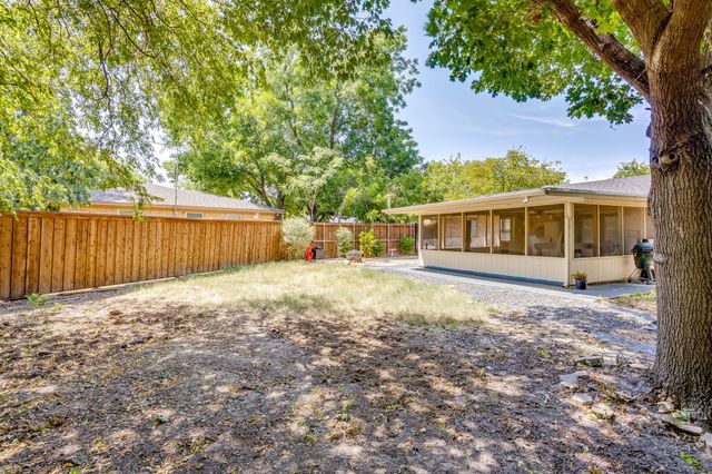 314 Bernice Court, Burleson, TX 76028
