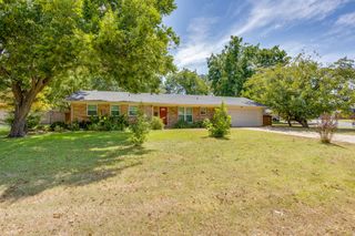 314 Bernice Court, Burleson, TX 76028
