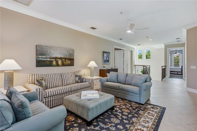 9219 Corfu CT 201, Naples, FL 34114