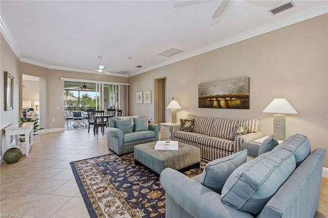 9219 Corfu CT 201, Naples, FL 34114