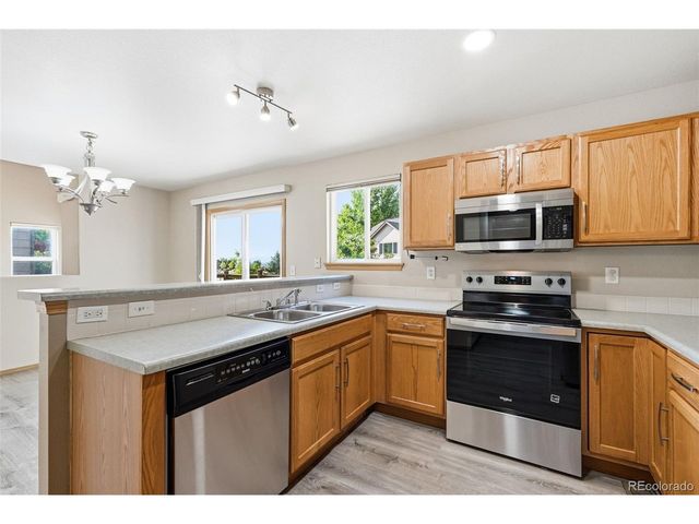 6541 Stagecoach Ave, Firestone, CO 80504