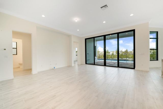 13353 Bernoulli Way, Palm Beach Gardens, FL 33418