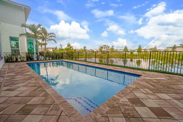 13353 Bernoulli Way, Palm Beach Gardens, FL 33418