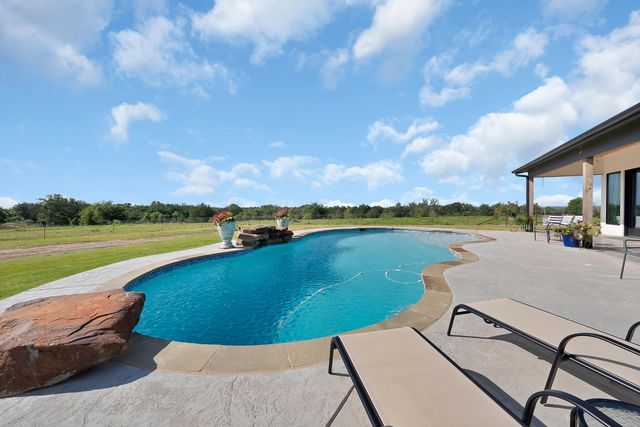 9855 S US Highway 377, Dublin, TX 76446