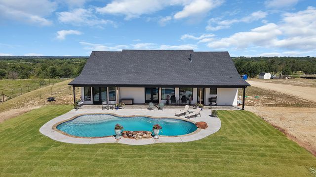 9855 S US Highway 377, Dublin, TX 76446