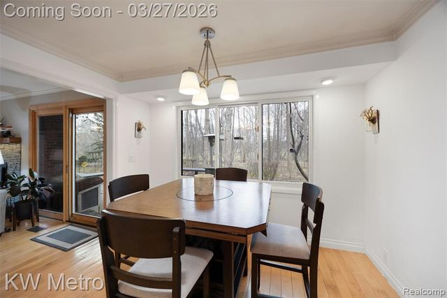 38890 Santa Barbara Street, Clinton Township, MI 48036