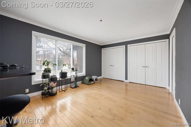 38890 Santa Barbara Street, Clinton Township, MI 48036