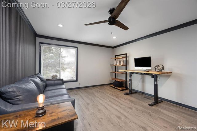 38890 Santa Barbara Street, Clinton Township, MI 48036