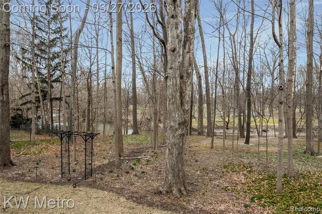 38890 Santa Barbara Street, Clinton Township, MI 48036