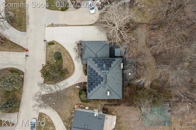 38890 Santa Barbara Street, Clinton Township, MI 48036