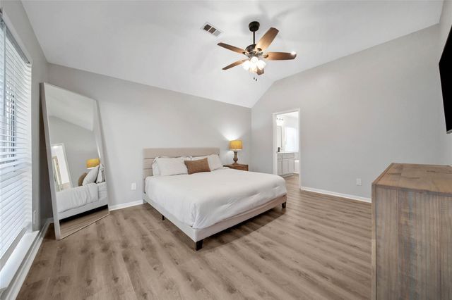 4814 E Columbary Drive, Rosenberg, TX 77471