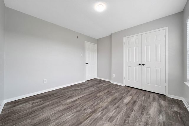 4814 E Columbary Drive, Rosenberg, TX 77471